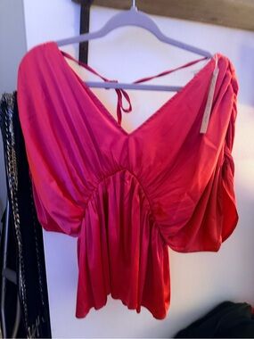 She + Sky Hot Pink V-Neck Draped Tie-Back Blouse
